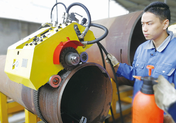 石油管道坡口機應用案例